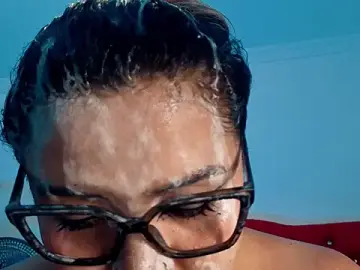 Stripchat Free Live Porn of Agatha_humidity