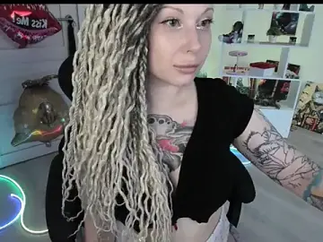Stripchat Live Sex Cam of HoneySallyMoore
