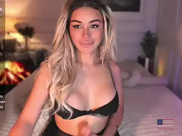 Stripchat Adult Webcam of ZyraGoddes