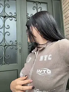Stripchat Live Sex Cam of TatiLee