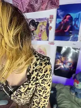 Stripchat Live Sex Cam of celeste_hell_