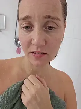 Stripchat Watch Live Sex Cams of SkyelarsWorld