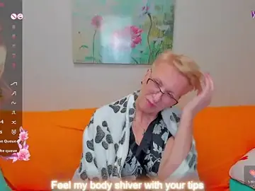 Stripchat Adult Webcam of iamyourdream89