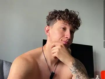 Stripchat Free Porn Cam of ohh_dani