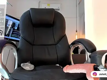Stripchat Watch Live Sex Cams of Juliett_Adams_