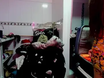 Stripchat Sex Cam of Sweet-Suck69