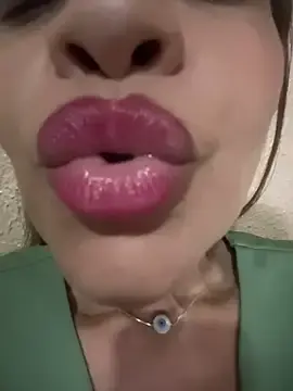 Stripchat Adult Webcam of intact_w