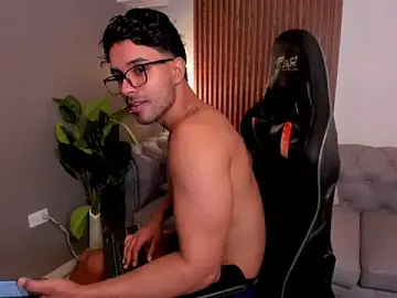Stripchat Best live sex cam show of liam_collins21