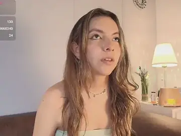 Stripchat Live Sex Cam of kittyblooms