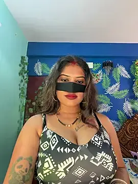 Stripchat Sex Cam of V-Hot-Sweti