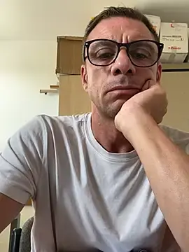Stripchat Sex Cam of Pierluigi78
