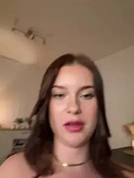 Stripchat Live Porn of MaribelRiver