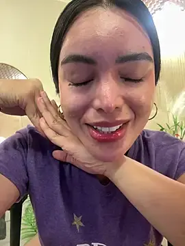 Stripchat Watch Live Sex Cams of TS-SimplyTheBest