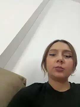Stripchat Free Live Porn of hotamanda01