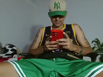 Stripchat Nude Webcam of skinny23cm