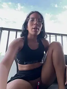 Stripchat Sex Cam of SheenaBrooke