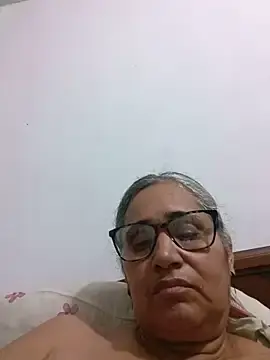 Stripchat Best Webcam of _candi