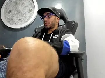 Stripchat Best live sex cam show of kevin_collins76