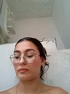 Stripchat Live Sex of Ary-18