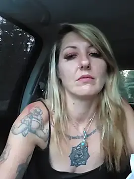 Stripchat Private Sex Chat of SheIsSomething