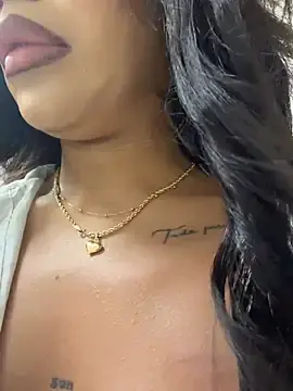 Stripchat Watch Live Sex Cams of MystiqueXXX