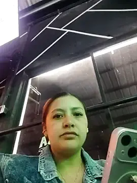 Stripchat Watch Live Sex Cams of alana_69