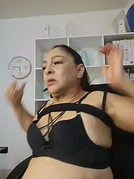 Stripchat Live Porn of Gina_Myers