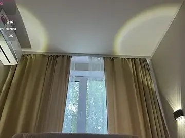 Stripchat Sex Cam of NguyetHankey
