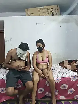 Stripchat Watch Live Sex Cams of hot_wife_35