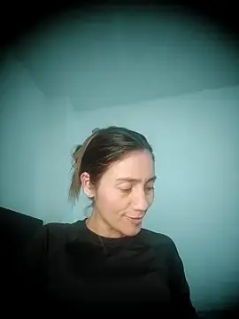 Stripchat Watch Live Sex Cams of isaa-