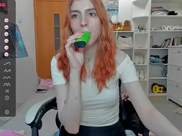 Stripchat Watch Live Sex Cams of broosnica1