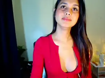 Stripchat Free Porn Cam of Adrianahearth