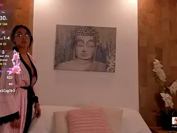 Stripchat Live Sex of Lucia_Brown_