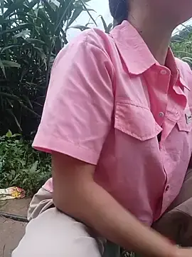 Stripchat Best Webcam of Linda-yiyi