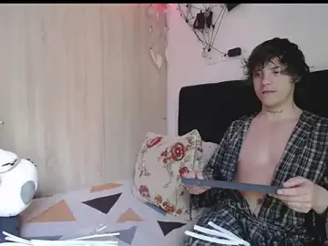 Stripchat Free Porn Cam of Santiago_kiler