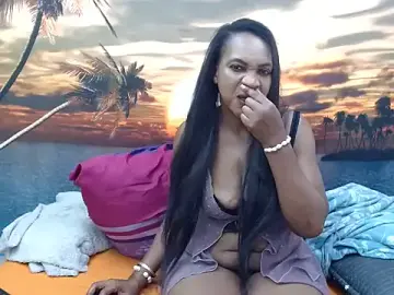 Stripchat Free Porn Cam of VelvetVixenMilf