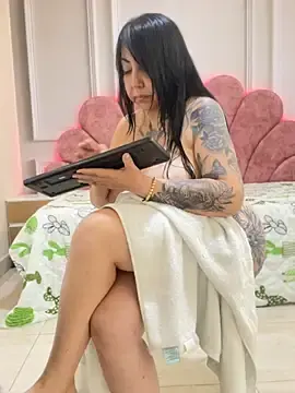 Stripchat Live Sex Cam of eva_sexx69