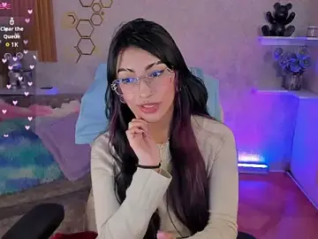 Stripchat Free Live Porn of mia_smoke_