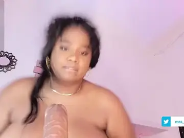 Stripchat Free Live Porn of Elsie_morris12