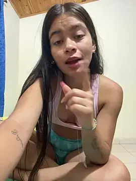 Stripchat Nude Webcam of Kloe_1223