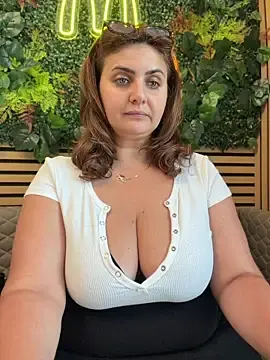 Stripchat Free Porn Cam of AnneKane