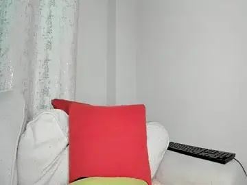 Stripchat Adult Webcam of Mamii_water