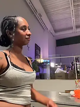 Stripchat Live Sex of Your_Paris