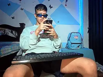 Stripchat Live Porn of dareck_18
