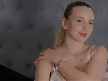 Stripchat Best live sex cam show of AlexisWhit