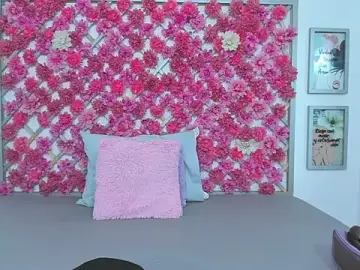 Stripchat Watch Live Sex Cams of emmyrouse_