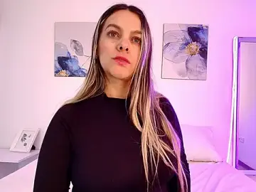 Stripchat Sex Chat of Isabella_Harley