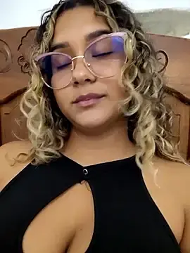 Stripchat Best Webcam of BrendaGirs