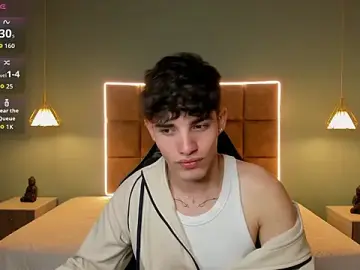Stripchat Adult Webcam of AlejooTwink