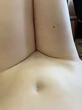Stripchat Adult Webcam of JuicyGamess
